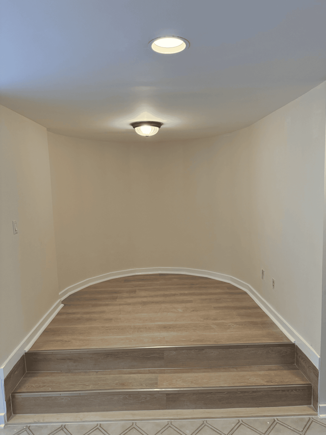 Floor & Wall 5